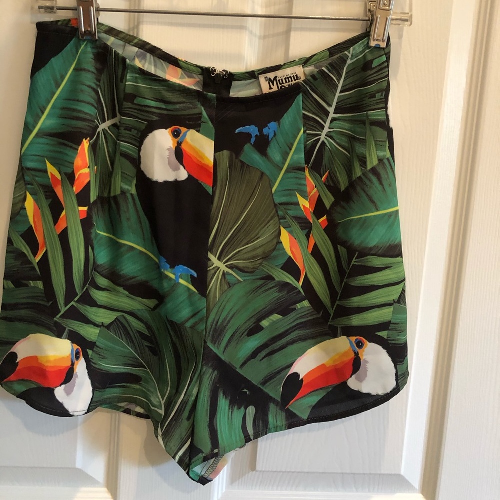 Show me your mumu toucan shorts